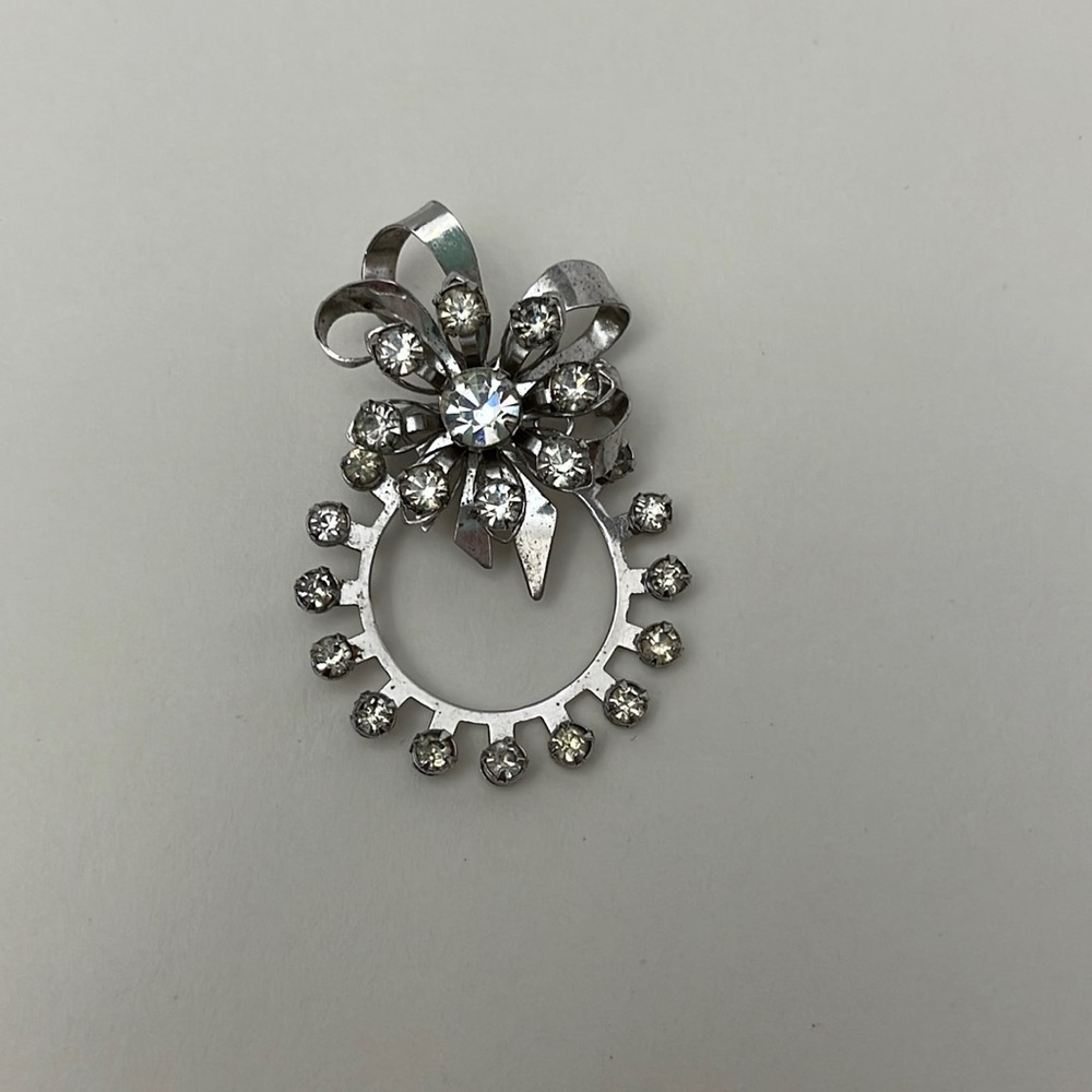 Antique Silver and Crystal Wreath Brooch/Pendant